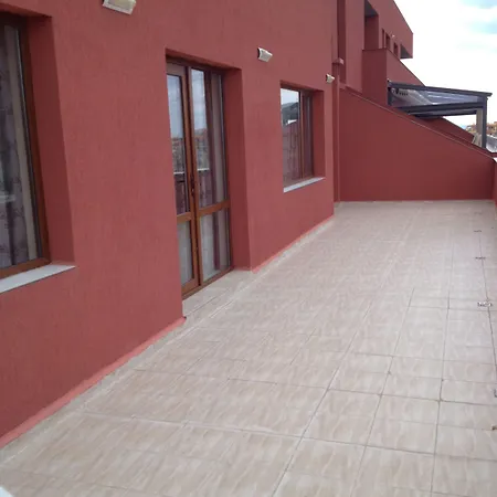 Апартхотел Salt Поморие