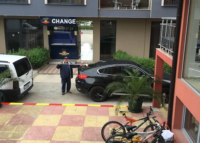 Beach Salt Lake Апарт-отель Поморие