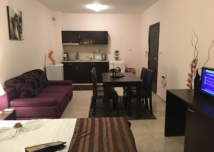 Апарт-отель Beach Salt Lake 3*