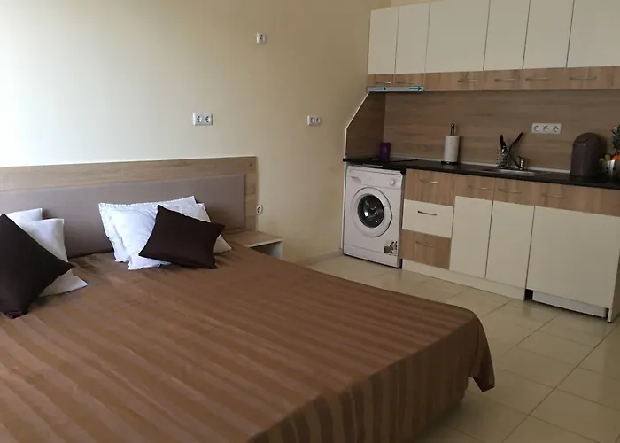 Beach Salt Lake 3* Поморие