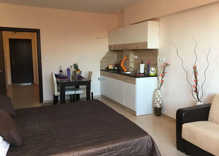 Апарт-отель Beach Salt Lake 3*