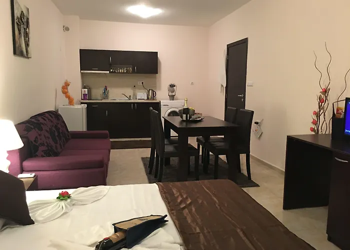 Beach Salt Lake 3* Поморие