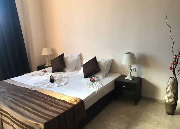 Апарт-отель Beach Salt Lake Поморие