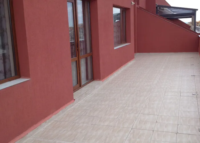 Апарт-отель Beach Salt Lake Поморие