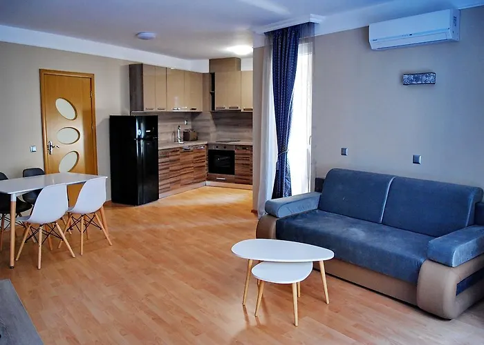 Апарт-отель Beach Salt Lake Поморие