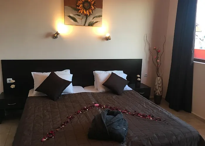 Beach Salt Lake Апарт-отель 3*