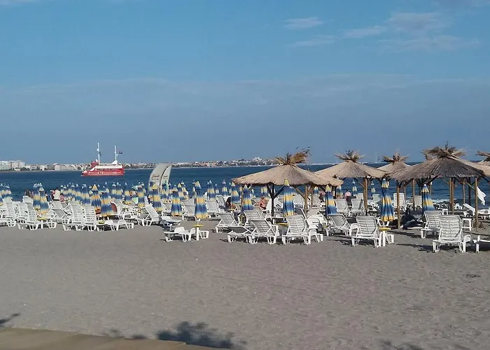 Salt Aparthotel Pomorie